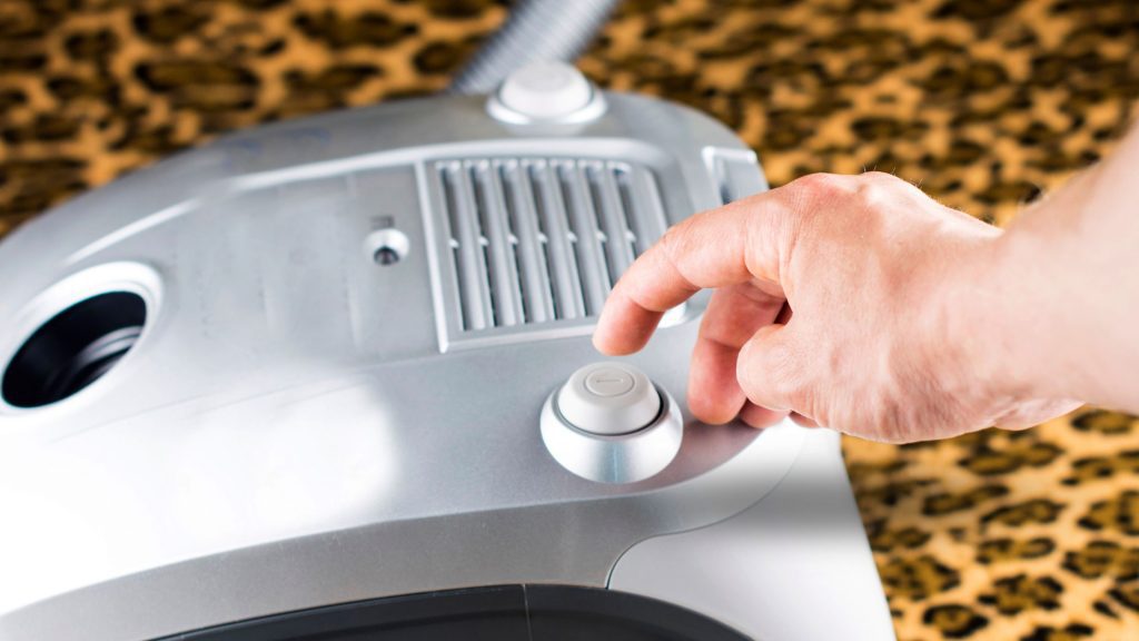 Can a vacuum overheat? Vacuum Cleaner Reset Image